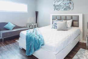 Premium Styled 2 BR Apt In the Heart Of The Heights